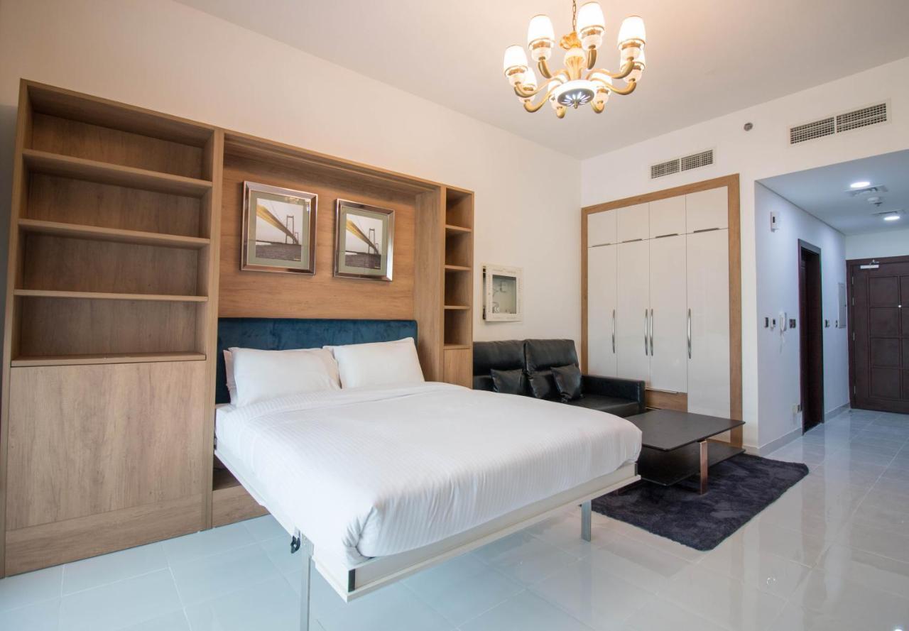 Furnished Studio, Close To All Amenties! - Resortz 11 Дубай Экстерьер фото